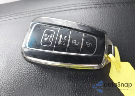 2013 Hyundai Santa Fe Sport 2.0T from USA, damaged, VIN 5XYZUDLA0DG114605